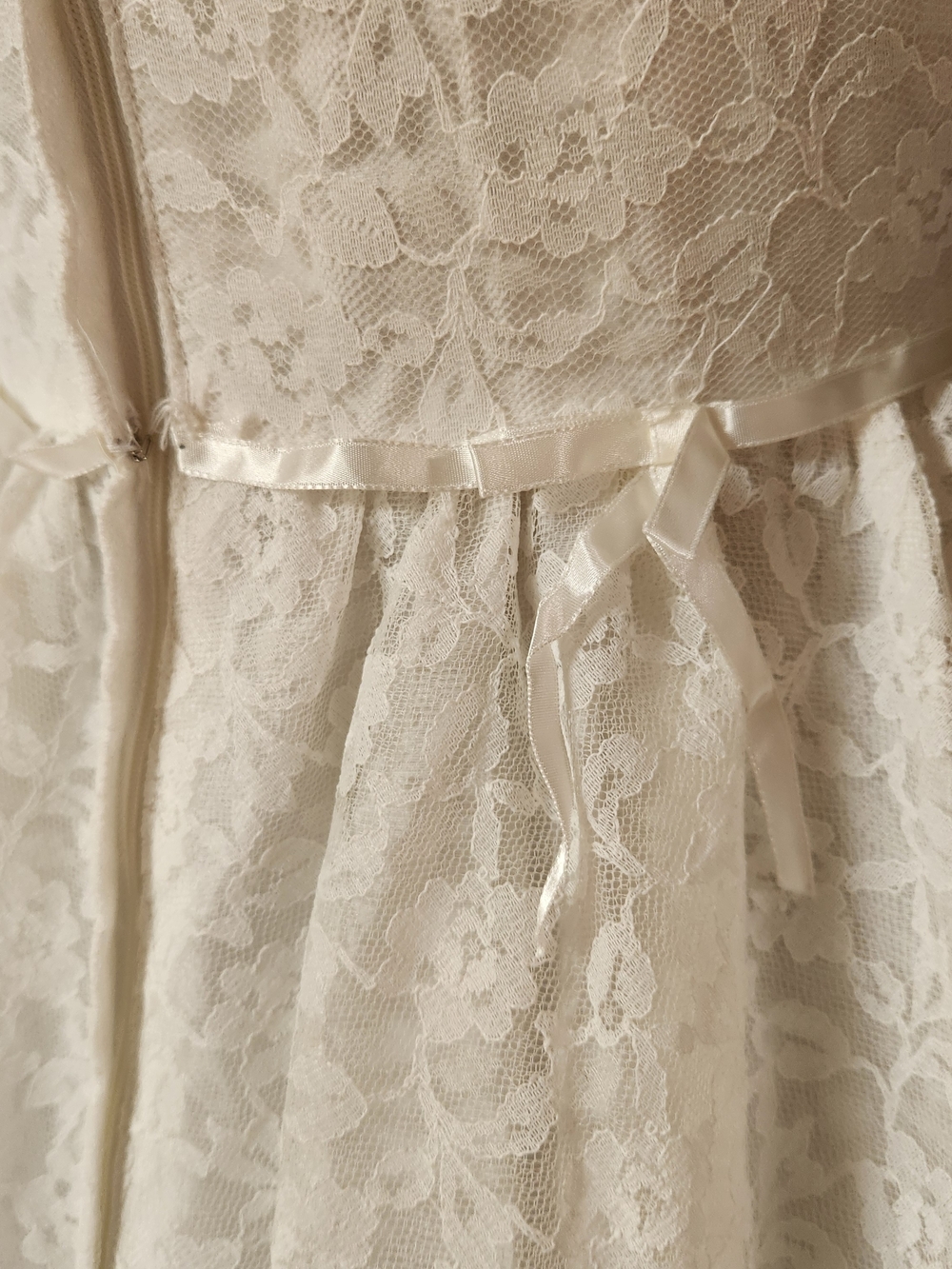Glimmering 1970s Dream: Bridal Originals Sequin Lace Gown & Sonni of SF Veil Hat - Picture 15 of 16